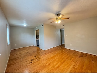 1011 Washington St, Brenham, TX 77833