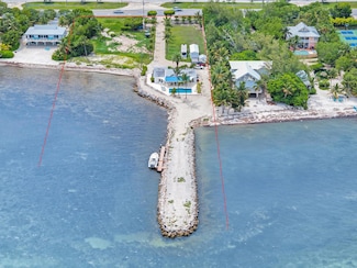 75691 Overseas Hwy, Islamorada, FL 33036