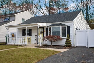 152 Marsh Ave, Sayreville, NJ 08872