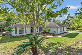 513 Tradewinds Dr, Deltona, FL 32738