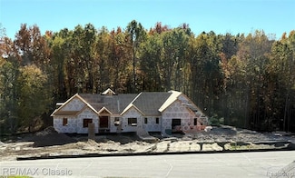 815 N Milford Rd, Milford, MI 48381