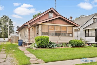 1006 Woodward Ave, Toledo, OH 43608