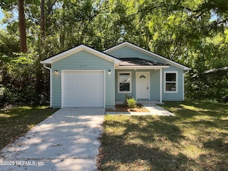 2032 Caljon Rd, Jacksonville, FL 32207
