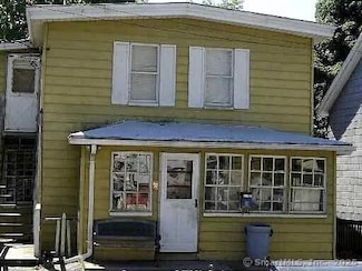 57 Chapman St, Willimantic, CT 06226