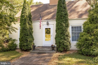 26547 Old State Rd, Crisfield, MD 21817