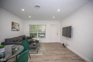 19 NE 16th St Unit 1, Fort Lauderdale, FL 33304