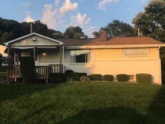 4283 Walurba Ave, Trafford, PA 15085