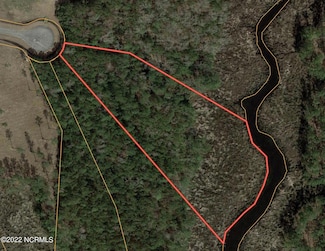 1 Channel Marker Ct, Belhaven, NC 27810