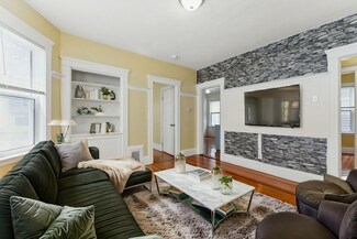 17 Hillsboro St Unit 2, Dorchester, MA 02125
