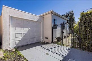 2820 S La Brea Ave, Los Angeles, CA 90016