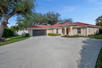 5138 Kristin Ct, Naples, FL 34105