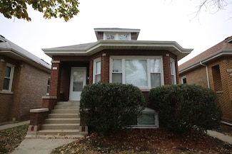 3031 N Marmora Ave, Chicago, IL 60634