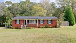 3444 Columbus Rd, Valley, AL 36854