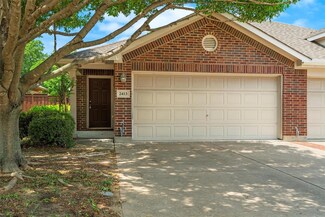 2413 Ravenwood Ct, Mansfield, TX 76063