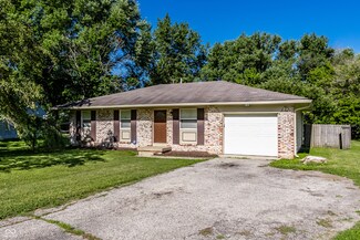 7974 Chiltern Dr, Indianapolis, IN 46268