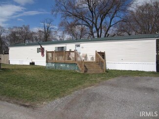 57616 Paul St, Elkhart, IN 46517