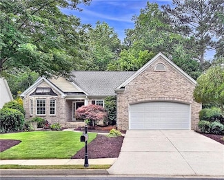 554 Grand Ashbury Ln, Buford, GA 30518