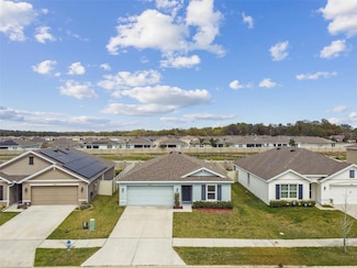8034 Broad Pointe Dr, Zephyrhills, FL 33540