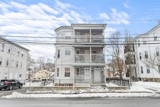 196 Forest Ave, Brockton, MA 02301