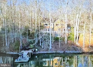 6031 Lady Slipper Ln, Manassas, VA 20111