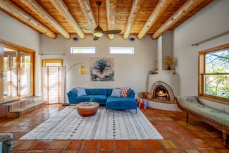 2876 Plaza Blanca, Santa Fe, NM 87507