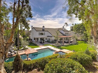 27792 Hidden Trail Rd, Laguna Hills, CA 92653