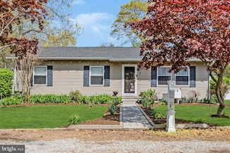 205 New York Ave, Hainesport, NJ 08036