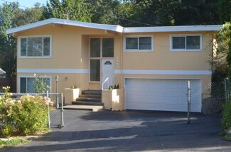 2643 S 122nd St, Seattle, WA 98168