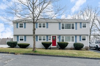 177 Uncatena Ave, Worcester, MA 01606