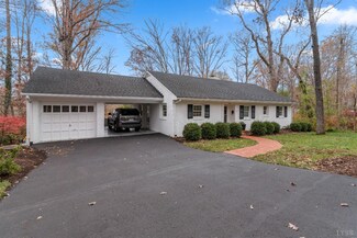 3809 Manton Ln, Lynchburg, VA 24503