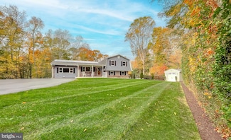 8871 Sparrow Ct, Bel Alton, MD 20611