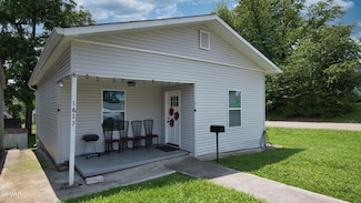 1625 Worth St, Knoxville, TN 37917