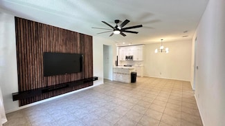 3549 Forest Hill 19 Blvd Unit 19, Palm Springs, FL 33406