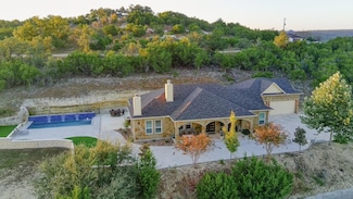 21404 Lonesome Ct, Leander, TX 78641