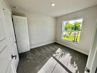 8645 Modeno St, Fort Pierce, FL 34951