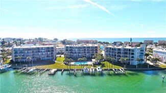 9815 Harrell Ave Unit 301, Treasure Island, FL 33706