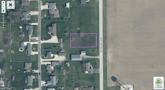 309 Ernray Ln, Gifford, IL 61847