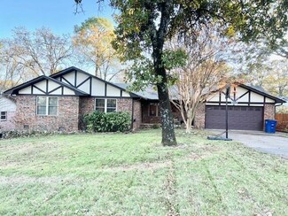 4104 Dunkeld Dr, North Little Rock, AR 72116