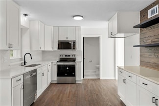 8707 N Lydia Ave, Kansas City, MO 64155