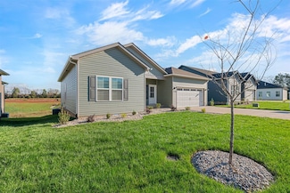 1316 Rhythm Ln, Bowling Green, KY 42101