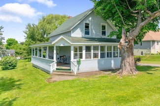 13 Parsons Ave, Saint Albans, VT 05478