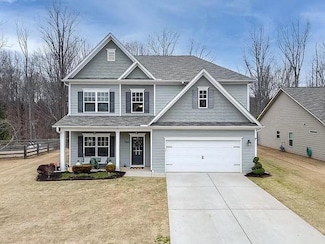 7860 Gracen Dr, Gainesville, GA 30506