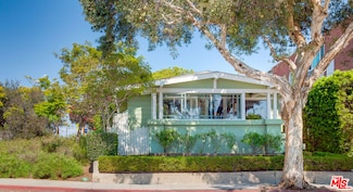 2607 6th St, Santa Monica, CA 90405