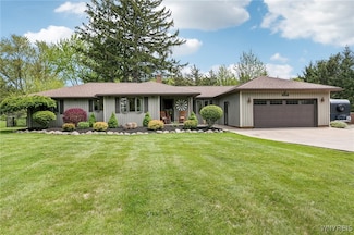 8123 Versailles Rd, Angola, NY 14006