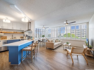 1545 Nehoa St Unit 101, Honolulu, HI 96822