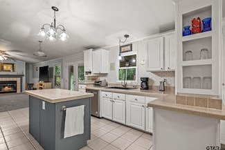 8155 Nasturtium Rd, Ore City, TX 75683