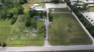 1230 F Rd, Loxahatchee, FL 33470