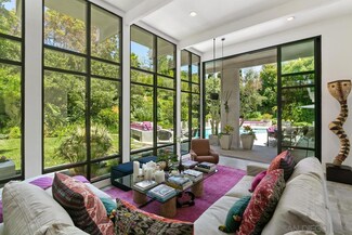 1920 Nautilus St, La Jolla, CA 92037