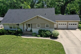 909 15th Ave SW, Willmar, MN 56201