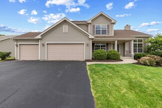 2804 Blue Oats Dr, Rockford, IL 61102